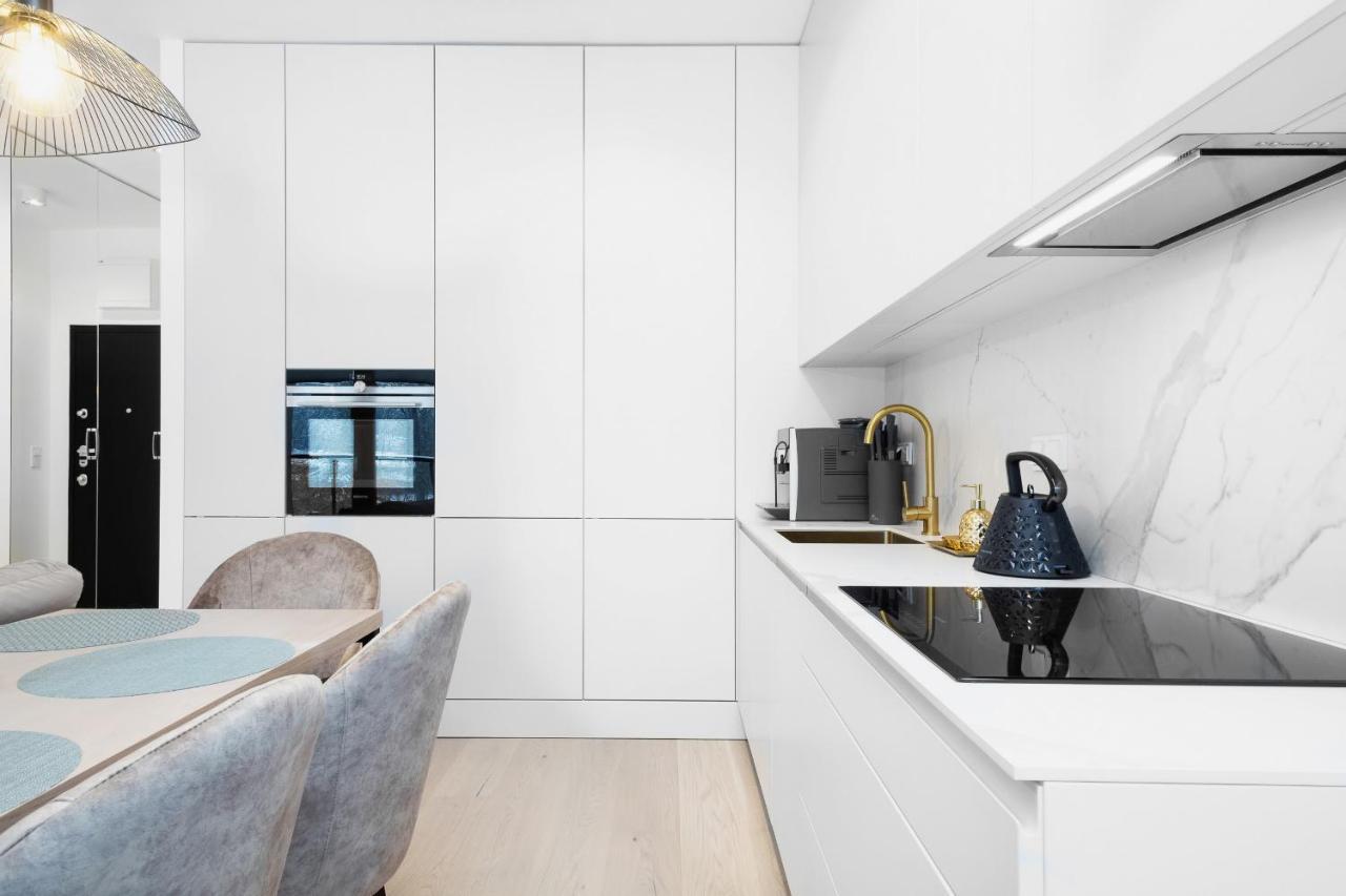 Szamocka By Renters Prestige Apartment Warsaw