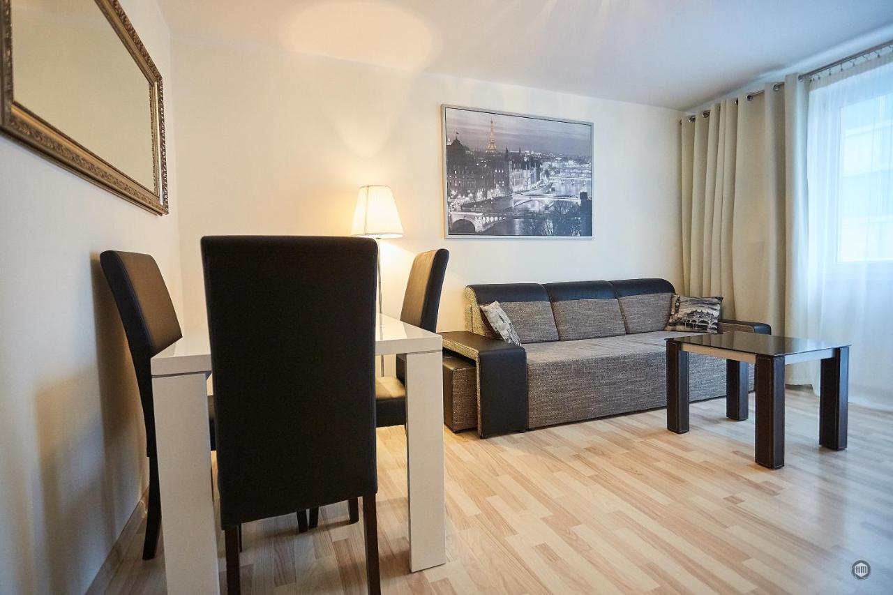 Apartment Izabel Warschau