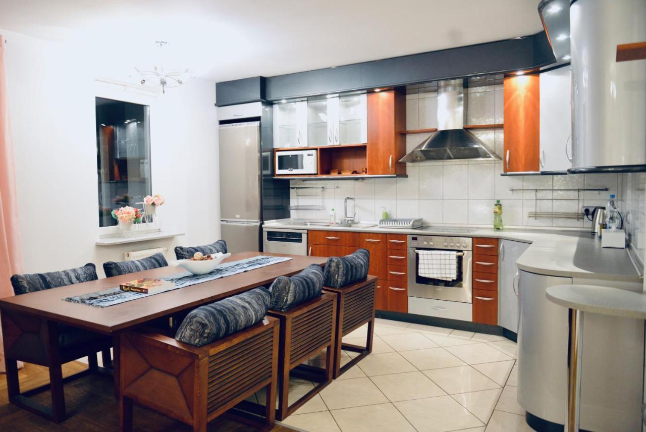 Jessapart- Babka Tower Apartment Apartamento Varsóvia