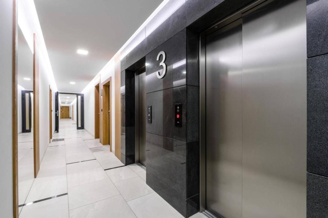 P&o Serviced Solec Apartment Warsaw