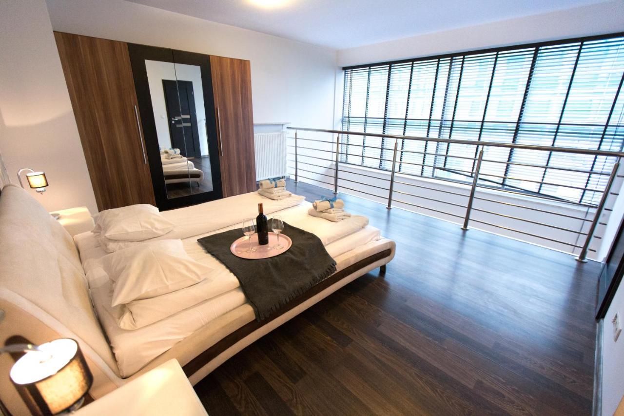 Aparthotel Pcd Wola 3*