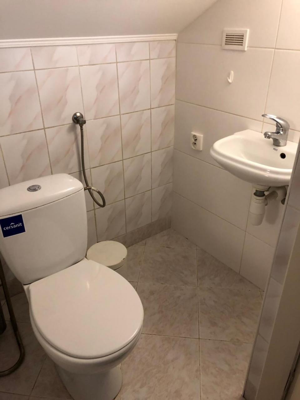 Hostel Nyva House *