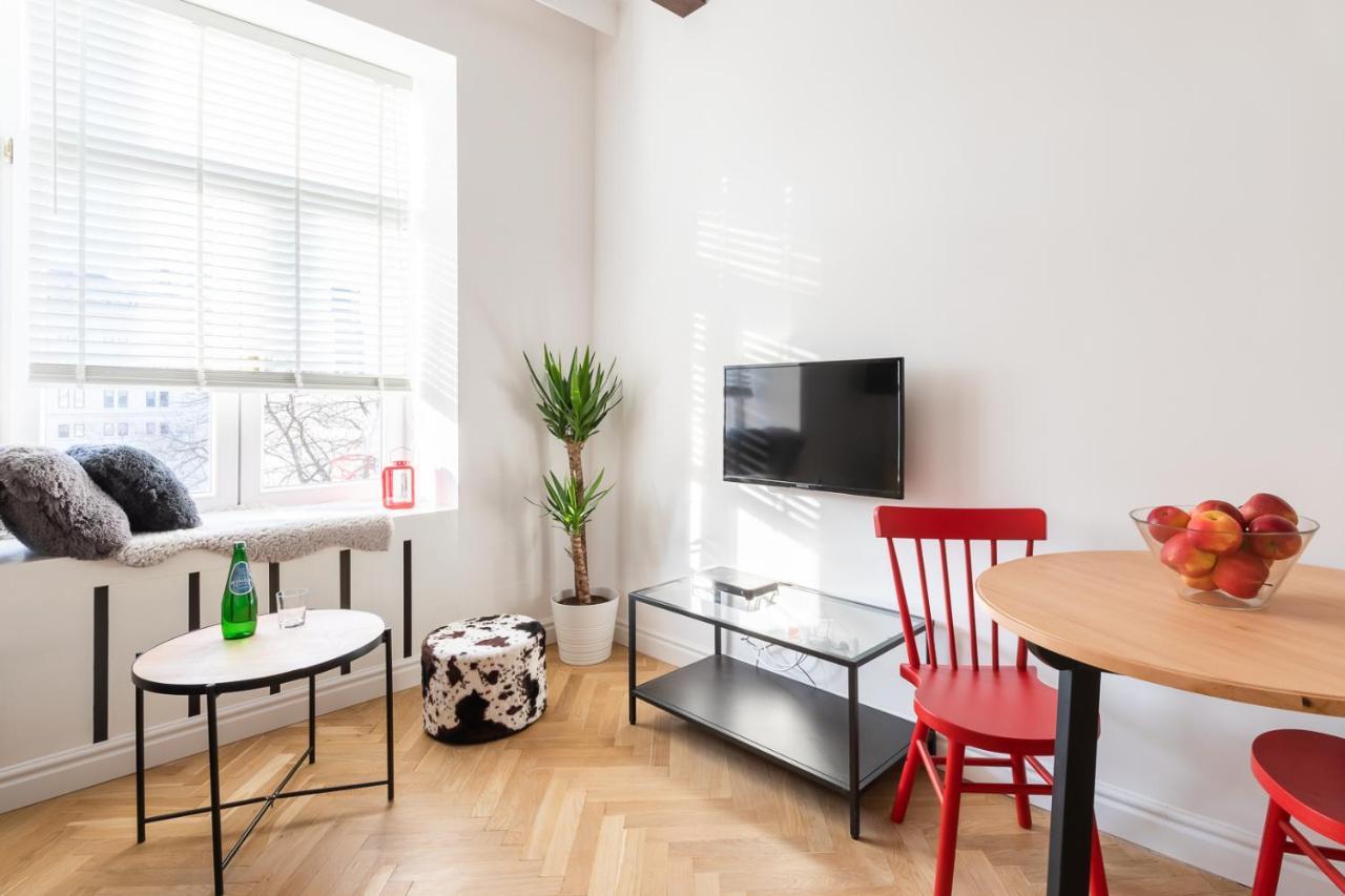 Rent Like - Wspolna 54a Apartment