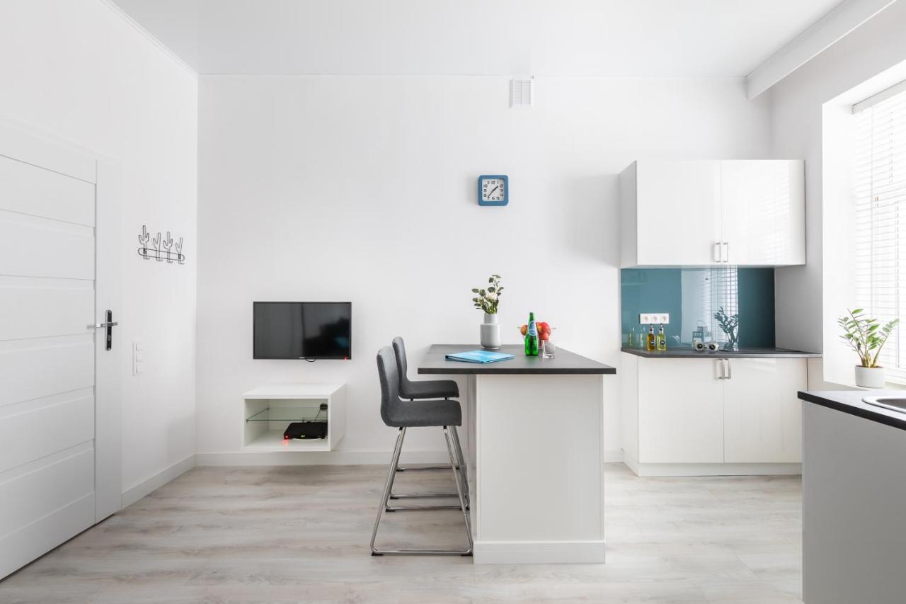 Rent Like - Wspolna 54a * Warsaw