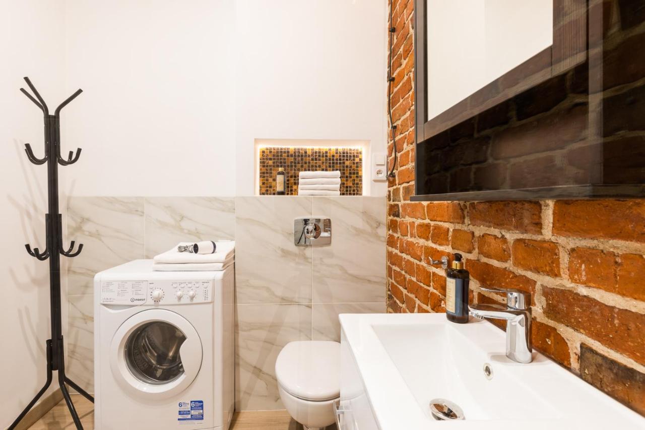 Rent Like - Wspolna 54a * Warsaw