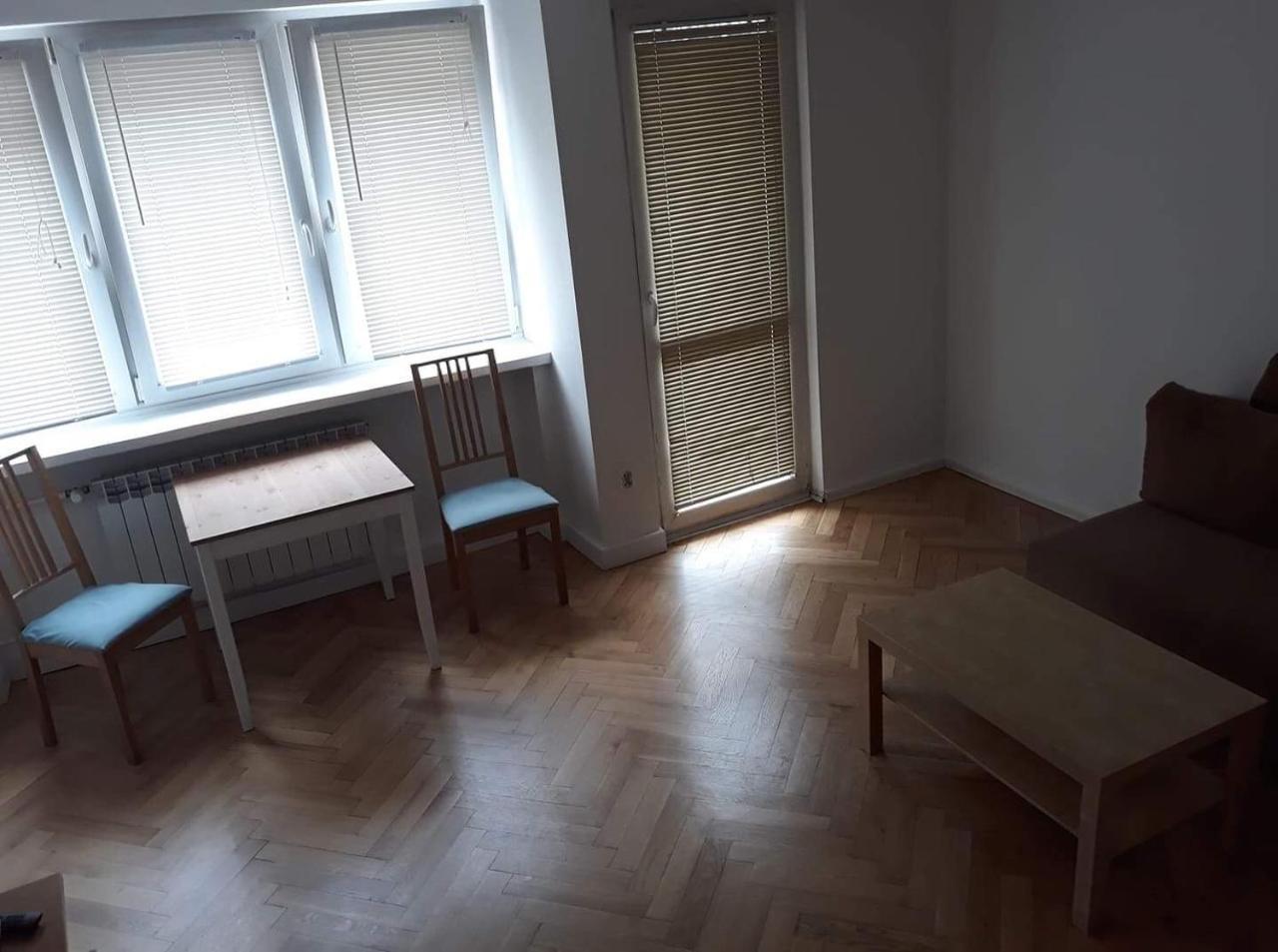 Apartment 10 Stanislawa Moniuszki *