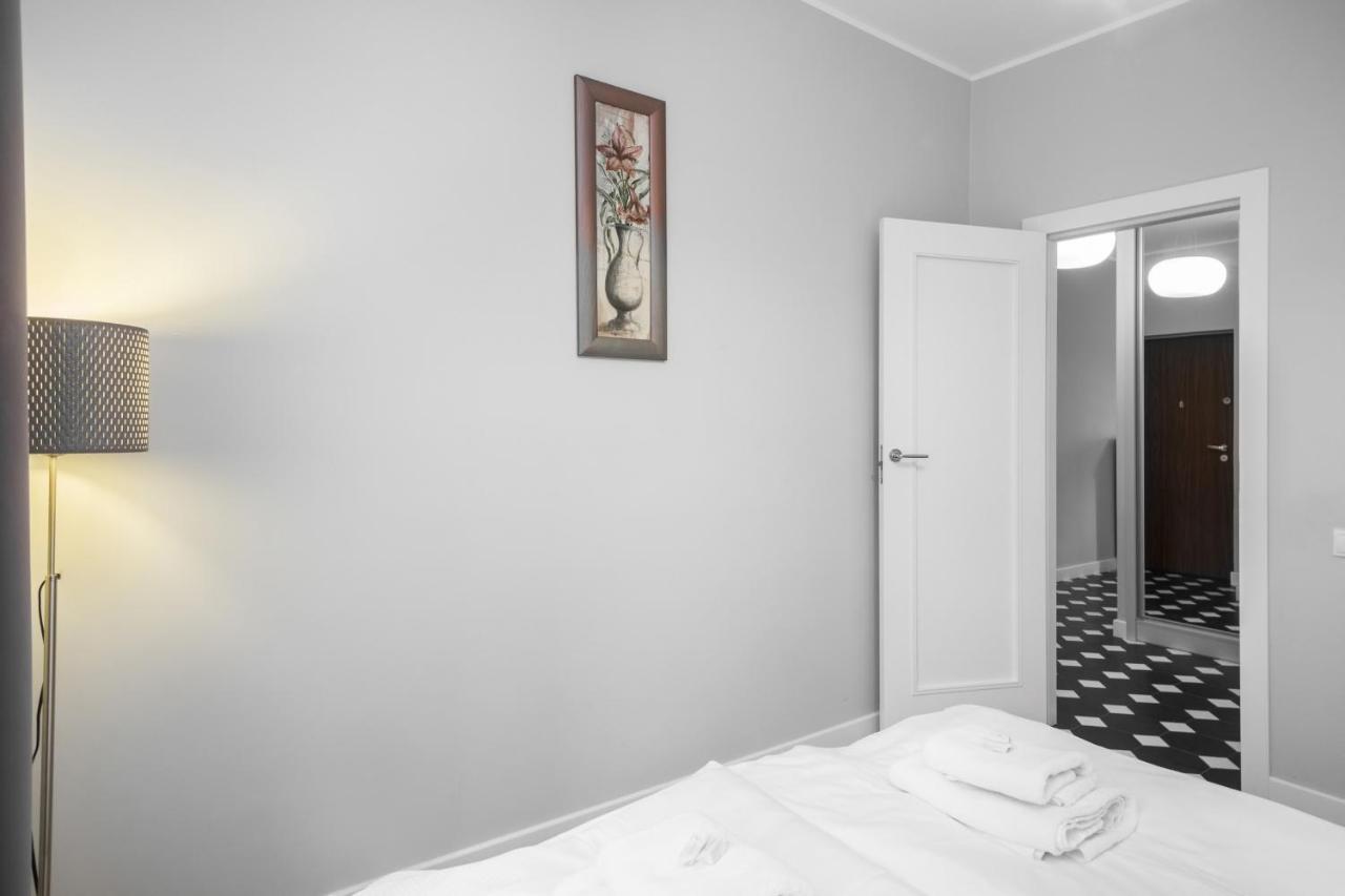 Old Town By Renters Apartment