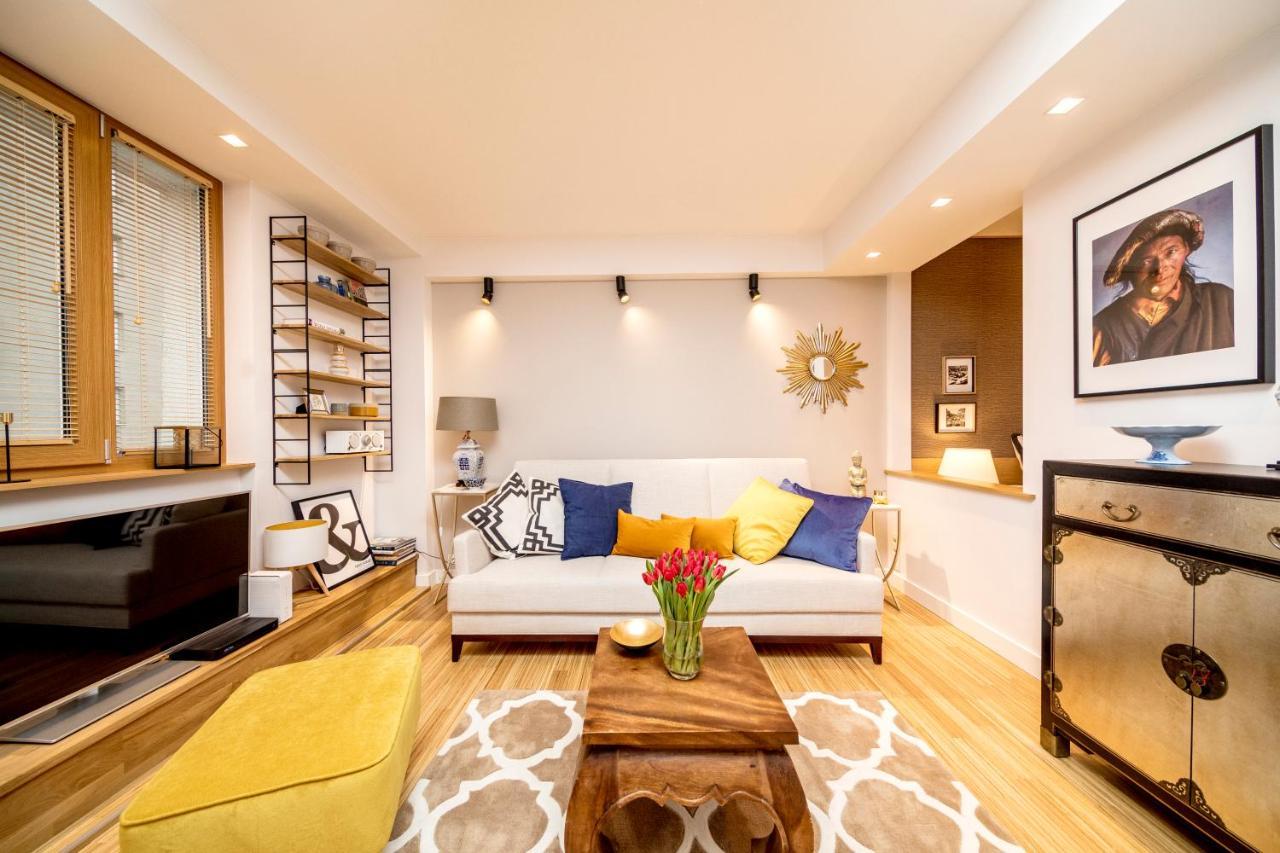 Golden With Air Condition By Your Freedom Apartment *
