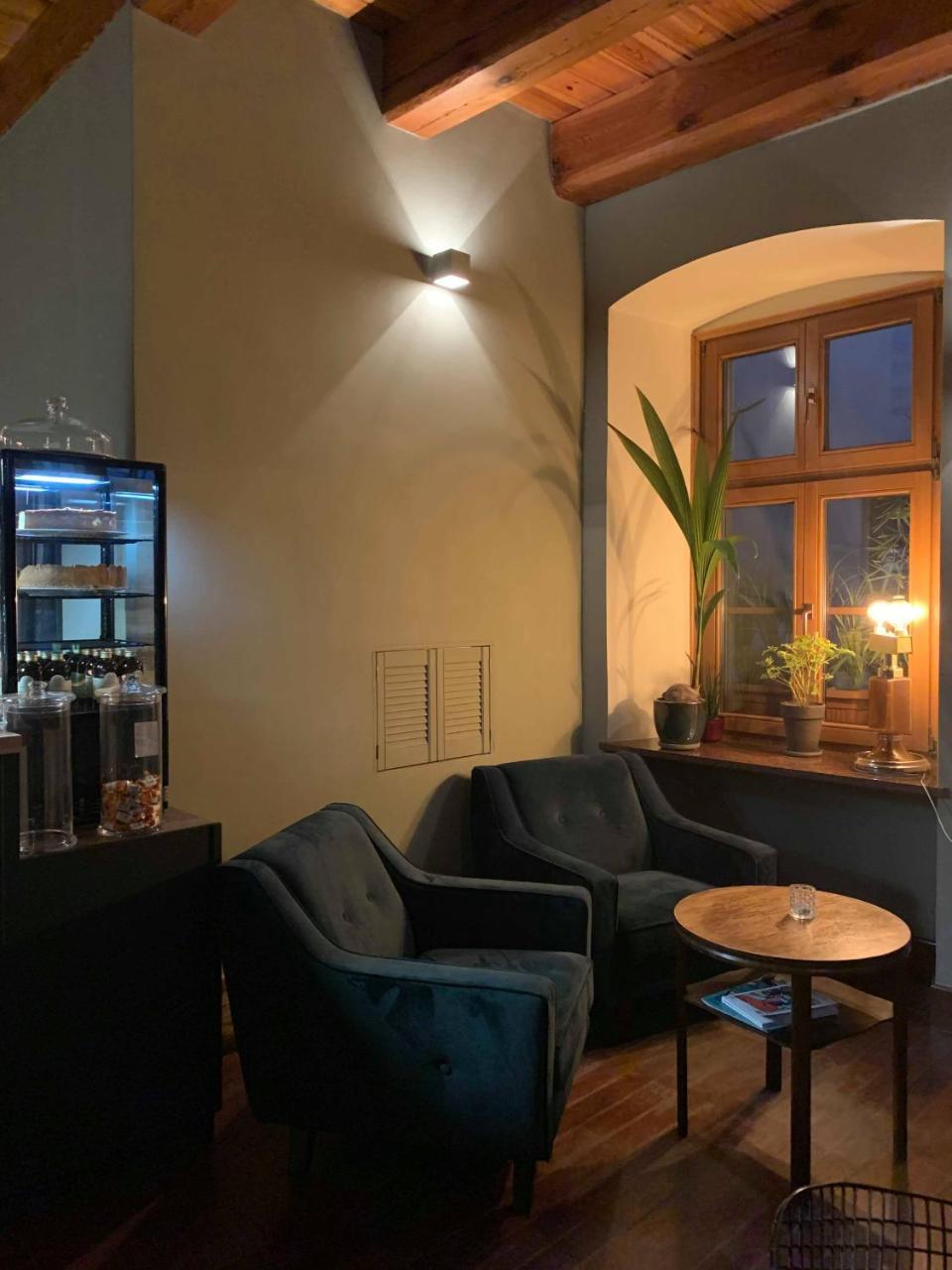 Duval Apartment