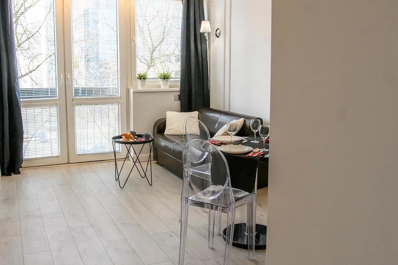 Apartment Rondo Onz Al. Jana Pawla Ii 26 *
