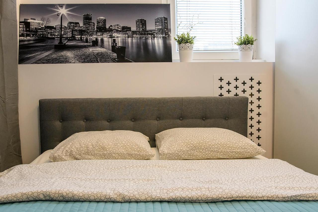 Rondo Onz Al. Jana Pawla Ii 26 Apartment *