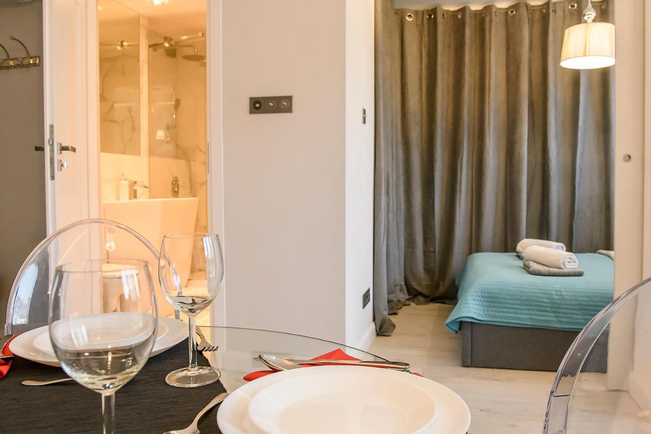 Rondo Onz Al. Jana Pawla Ii 26 Apartment Warsaw
