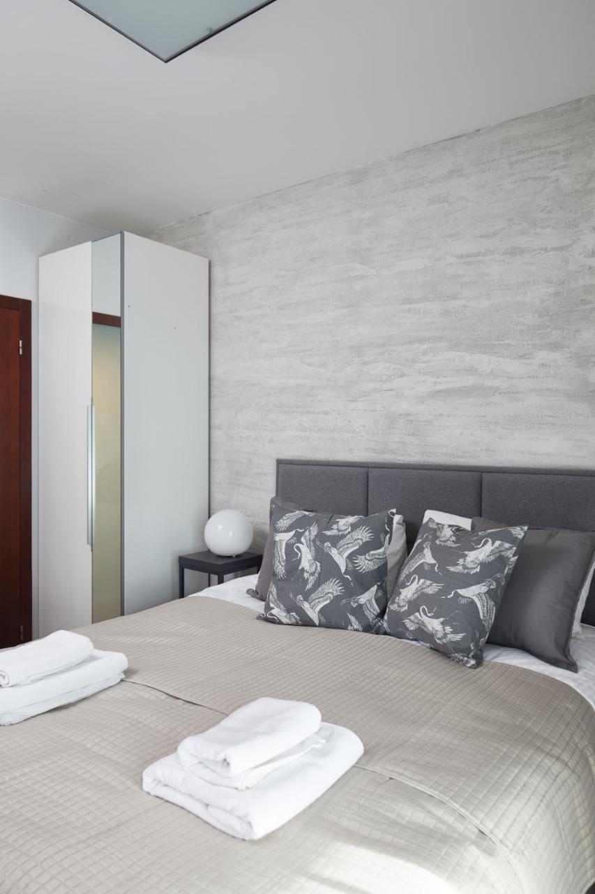 Exclusive With Gym And Sauna * Warsaw