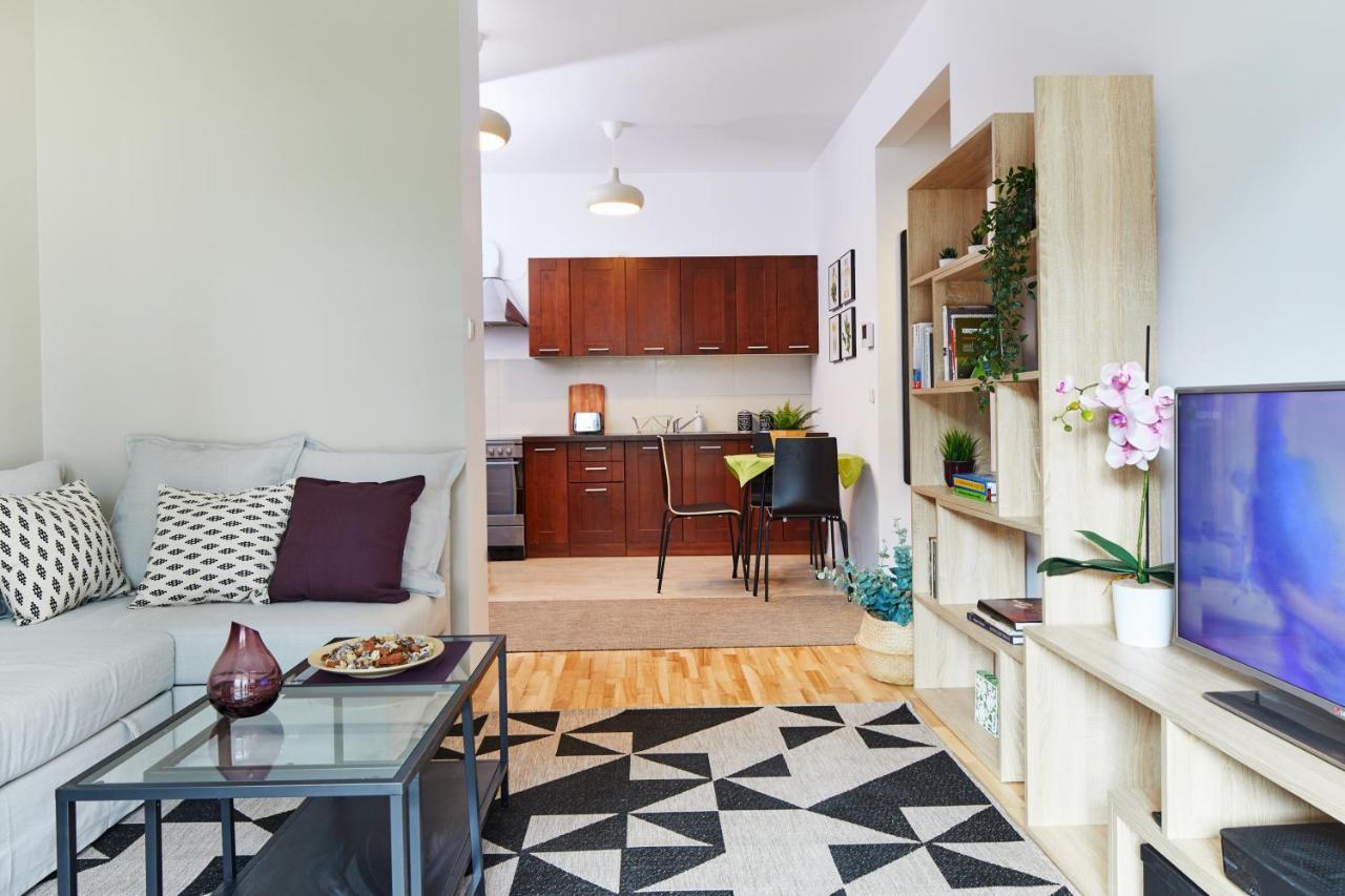 Apartment Zoliborz Garden Warsaw