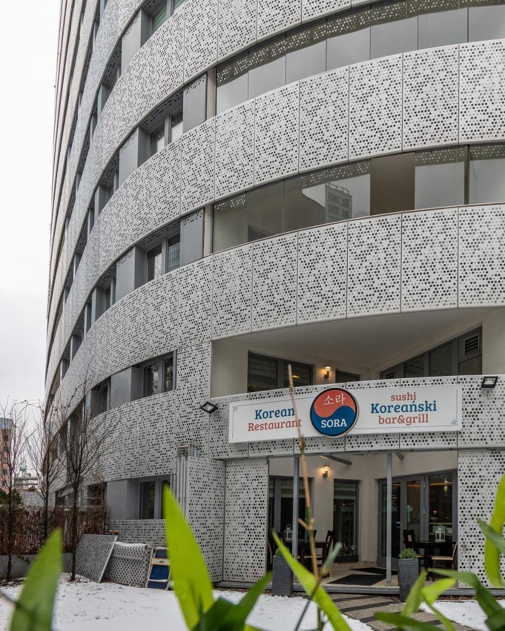 P&O Apartments Plac Europejski Warsaw