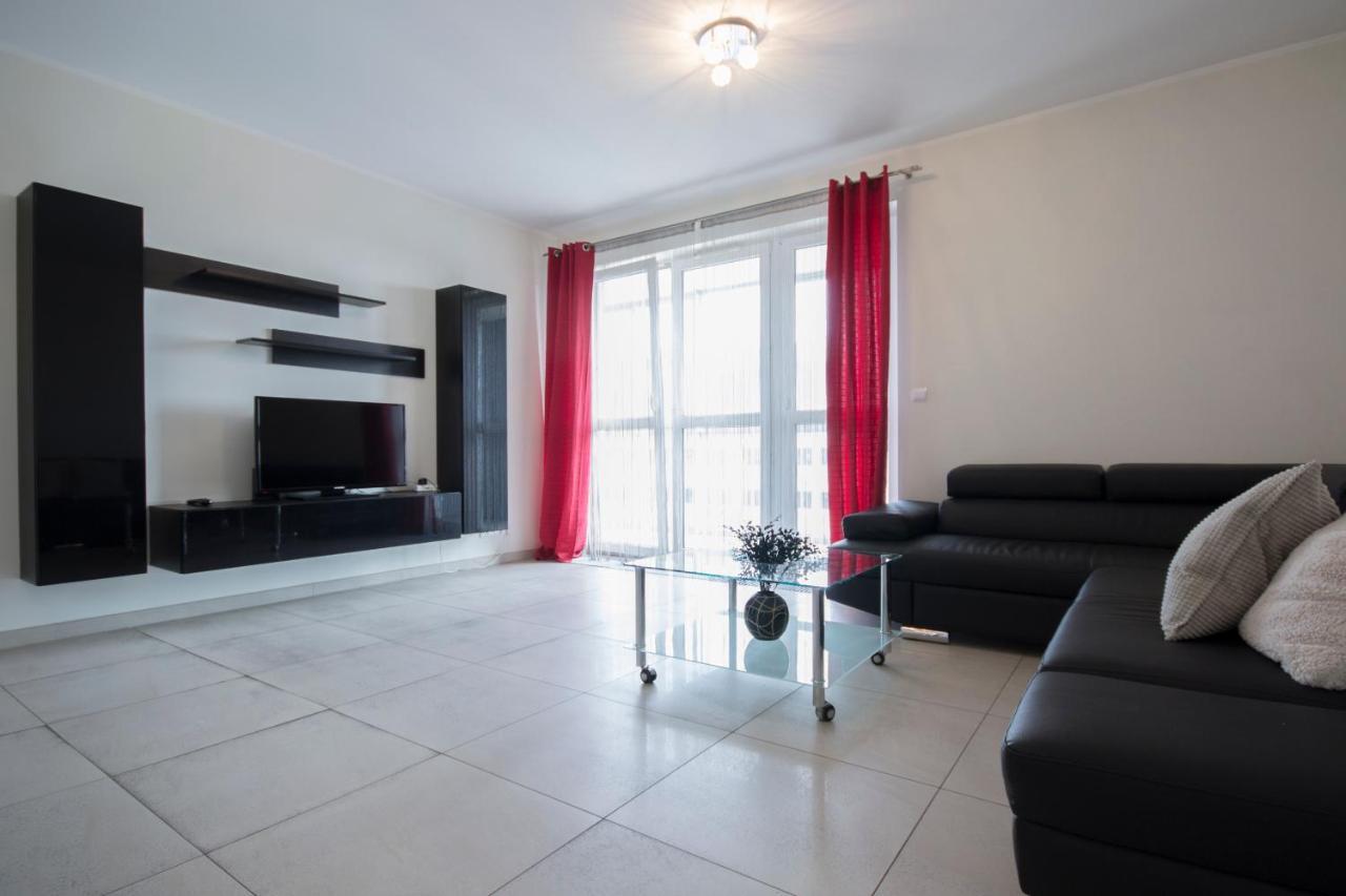 Aparthotel Notabene Wola *