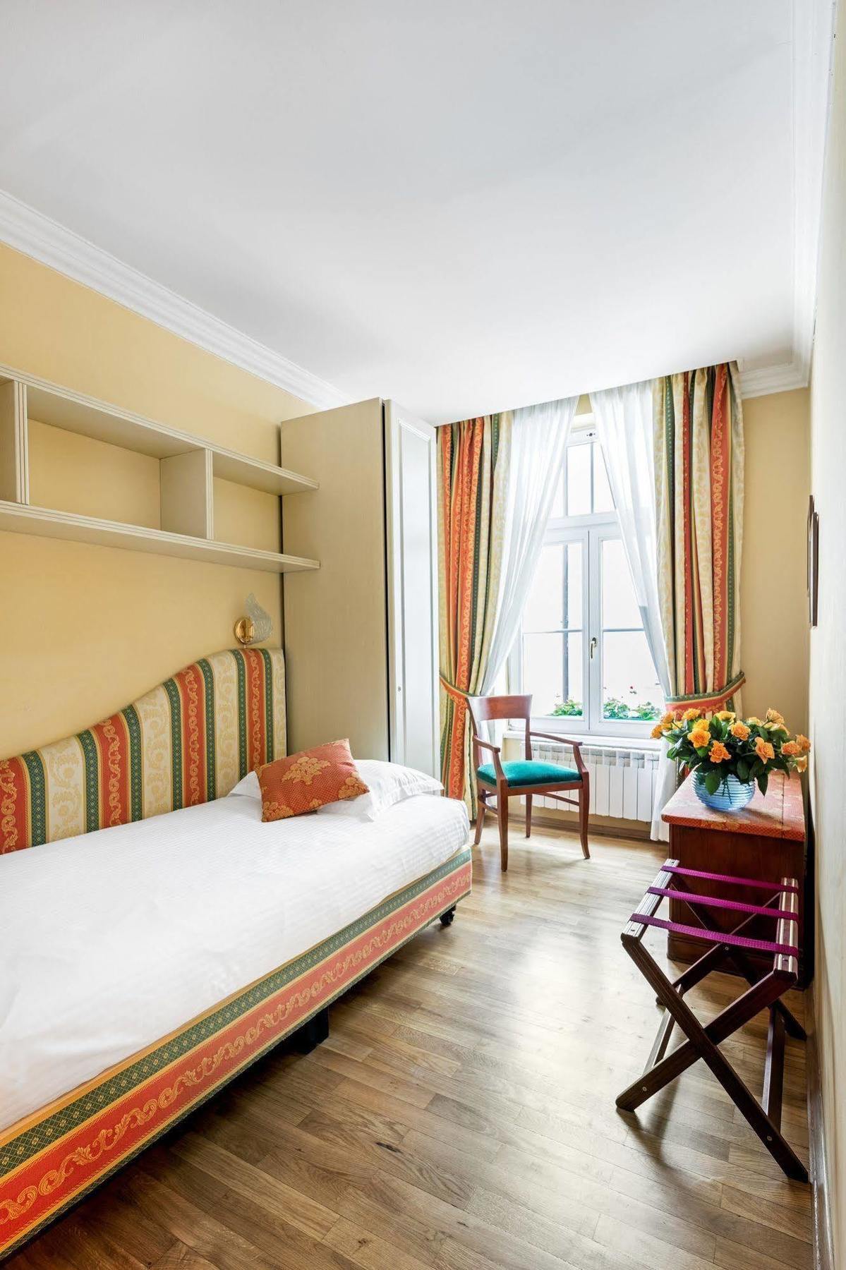 St. Andrew's Palace 4* Warsaw