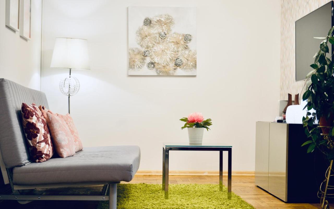 Jessapart- Babka Tower Apartment * Varsóvia