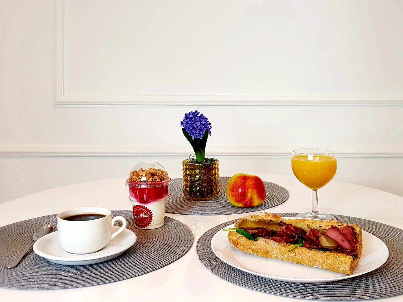 Chopin - Eco Aparthotel 3*