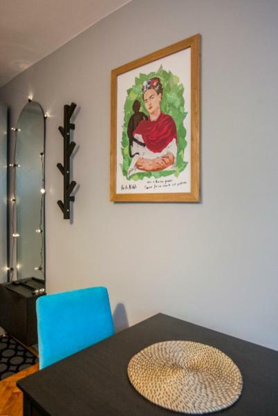Apartment Legendary Women's Warsaw