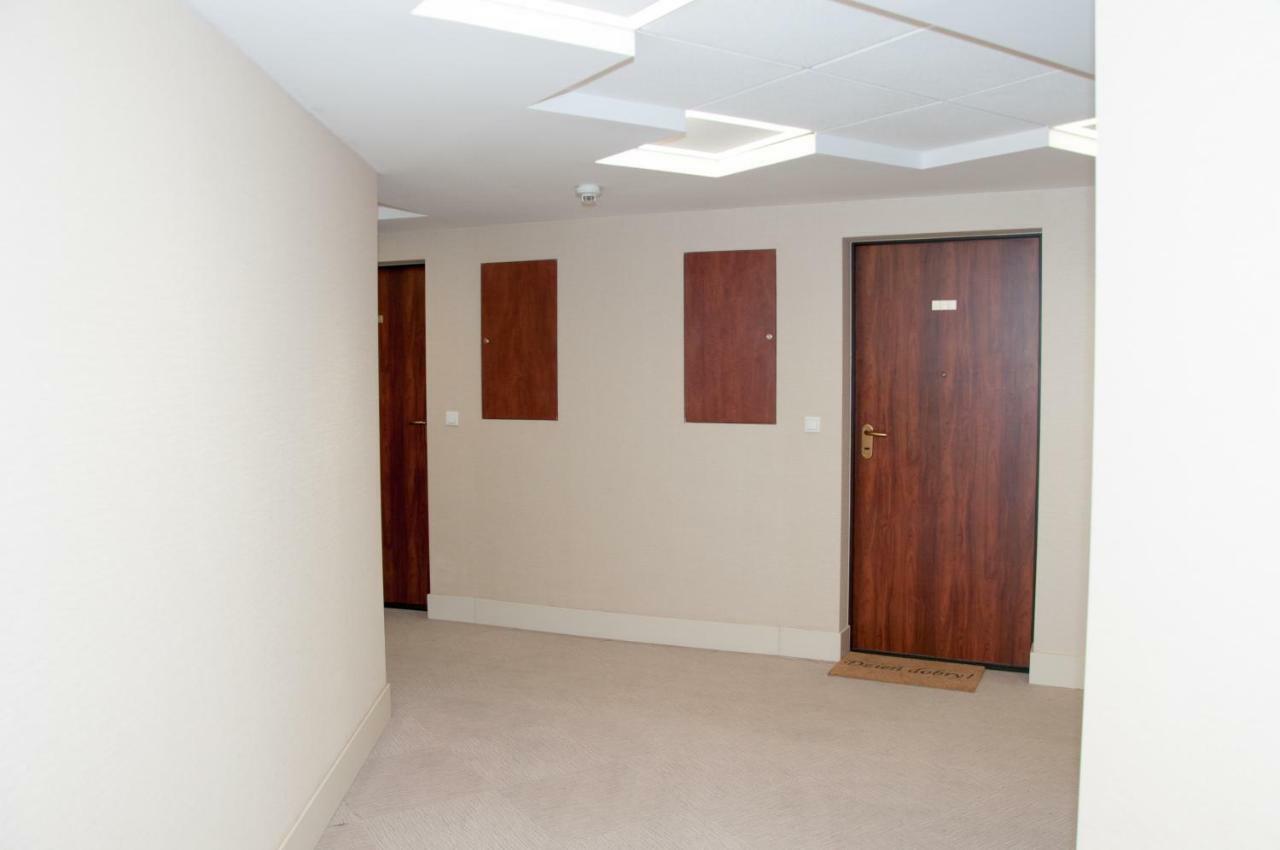 Apartament Triton Grojecka *