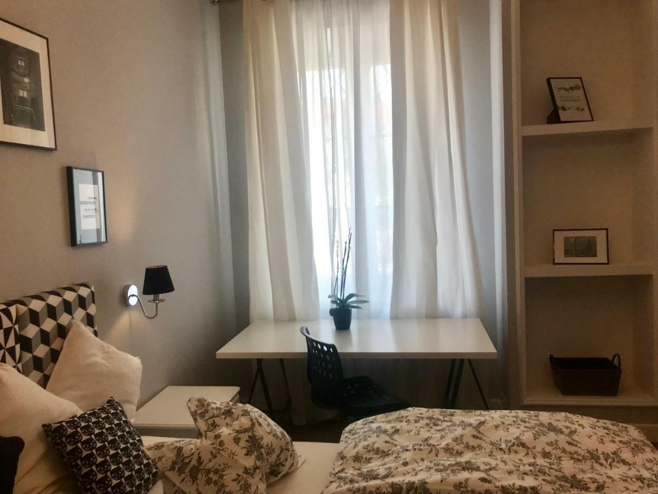 Stare Miasto Bednarska 10 *