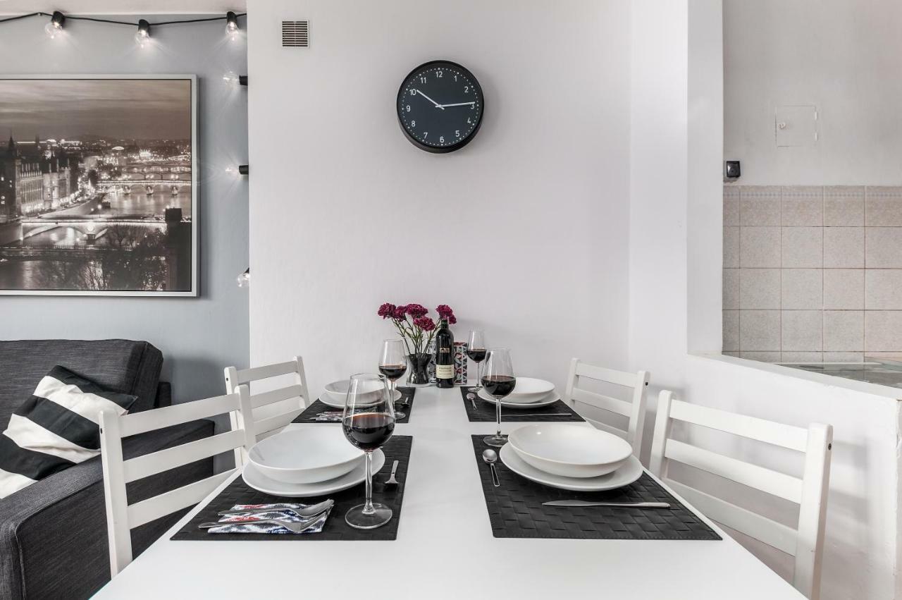 Apartments Dexter Warsaw By Noclegi Renters * Warsaw