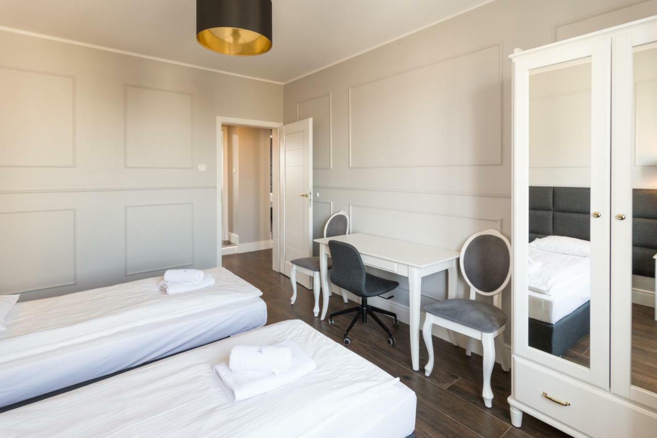 Executive 3 Bedroom By Your Freedom Apartamento Varsóvia