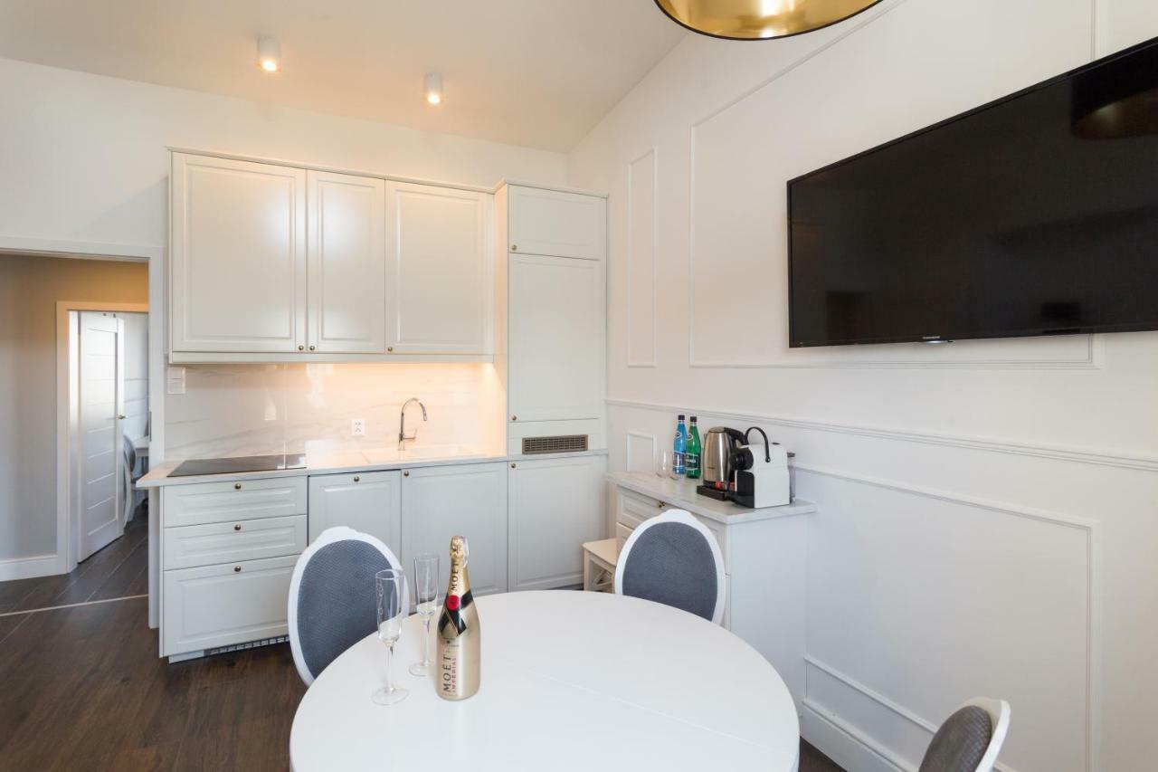 Executive 3 Bedroom By Your Freedom