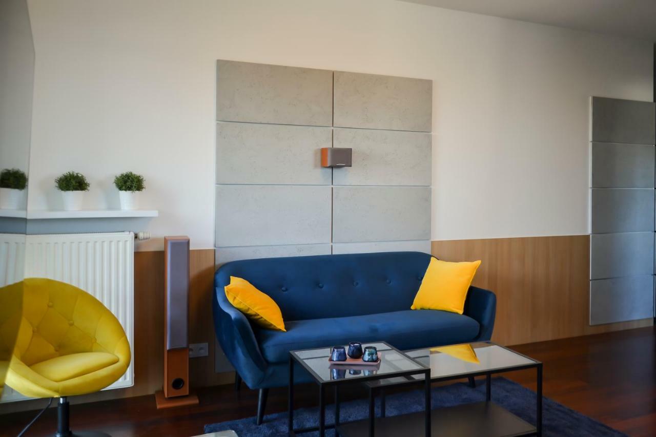 Apartment Aleja Wyscigowa 4c By Homeprime