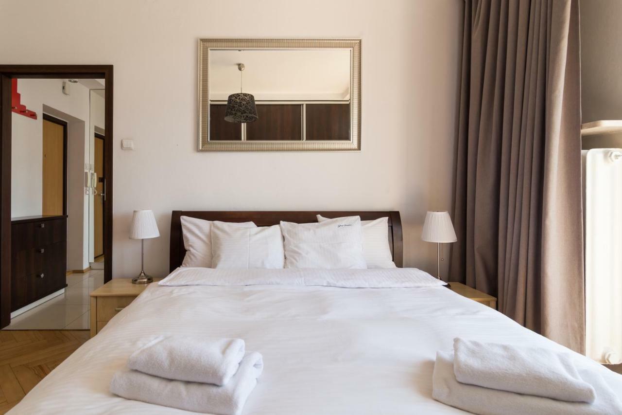 One By Your Freedom Apartment *