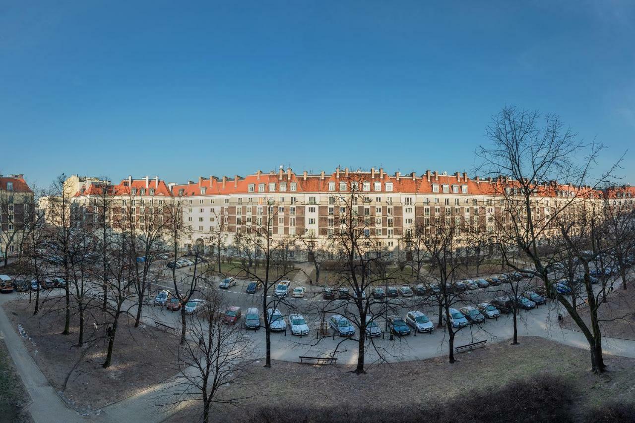 Zbawiciela Square P&o Serviced Apartment *