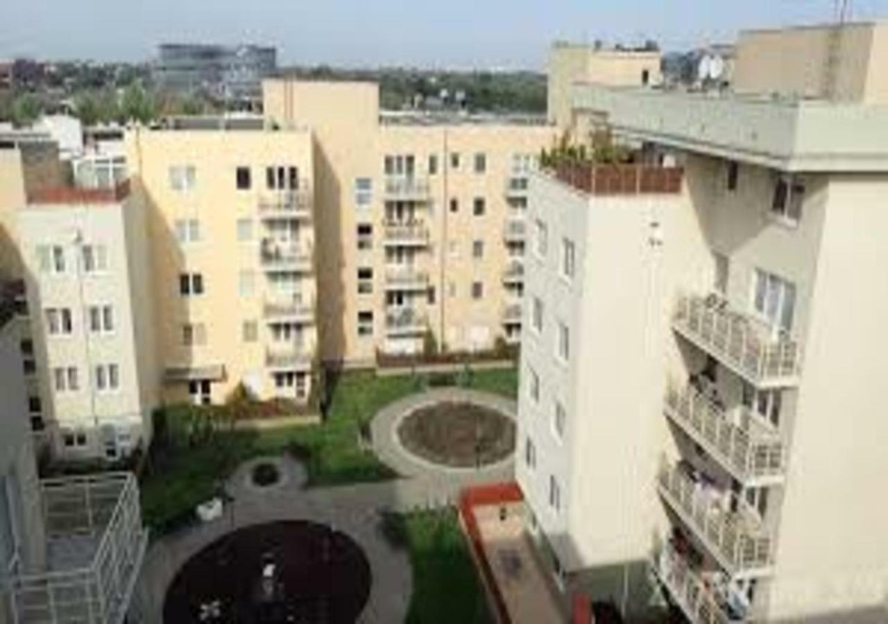Apartment Miasteczko Orange P&o Service
