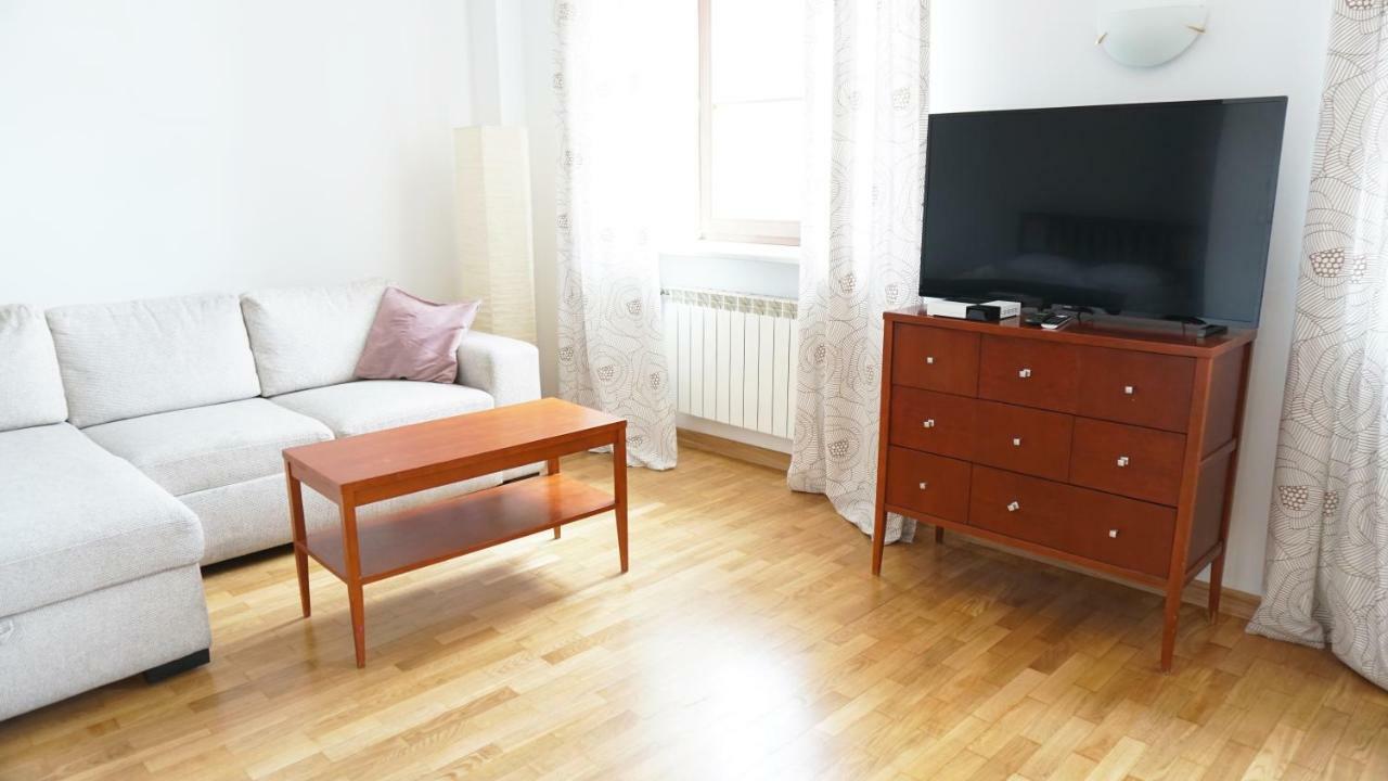 Royal Route Aparthotel