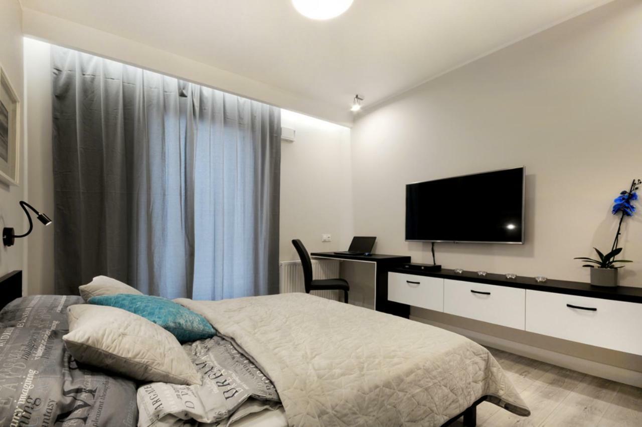 Apartment P&o Serviced Solec Warsaw