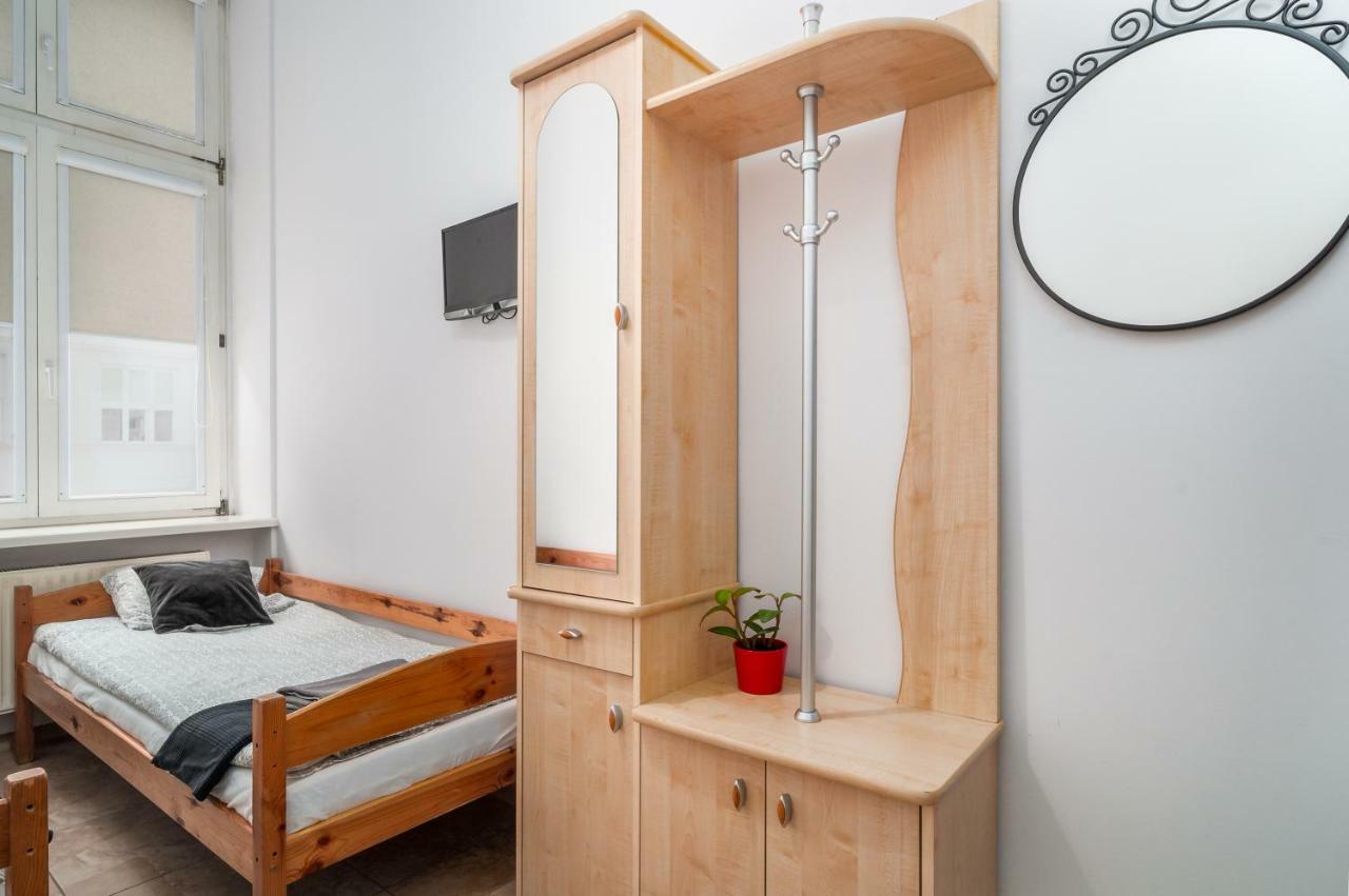 Puffa Hostel Lux * Warsaw