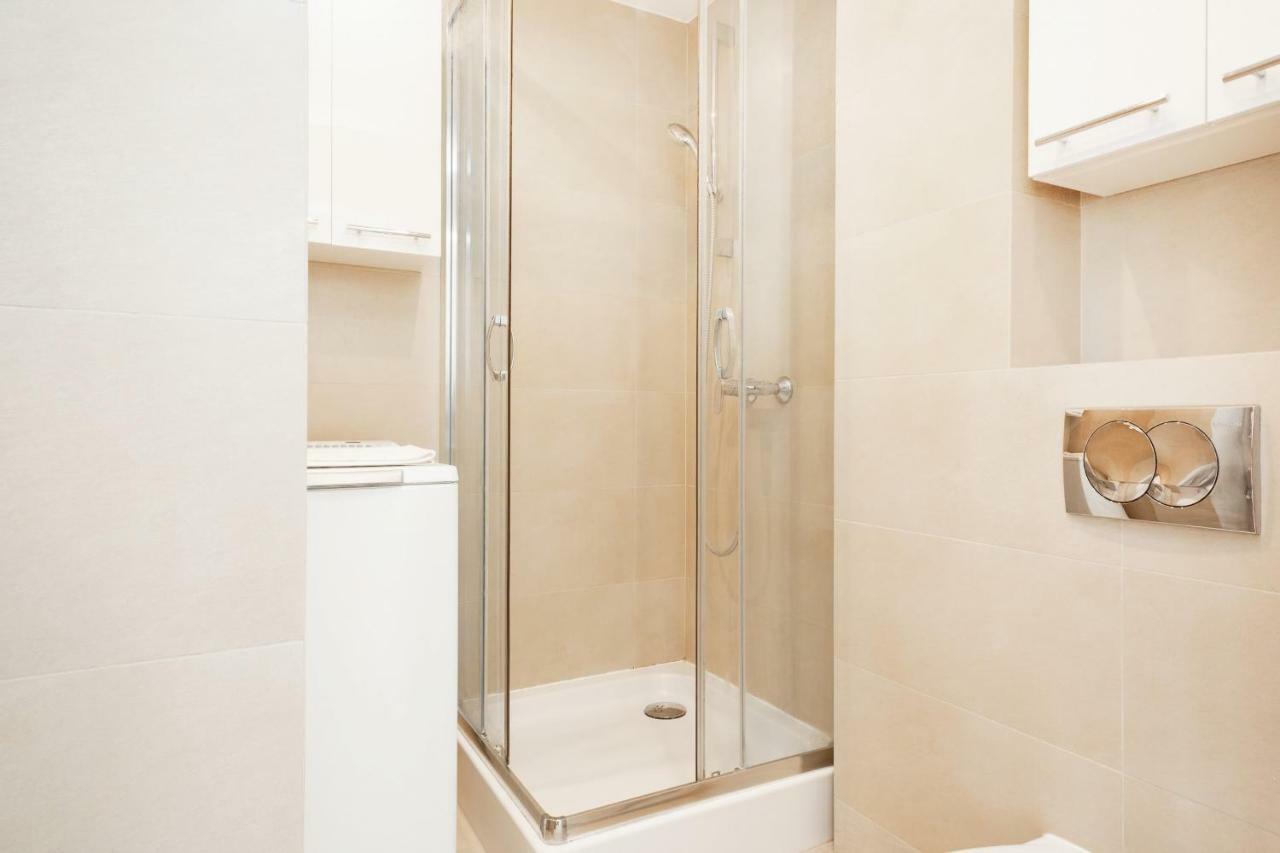 Apartment Pereca By Renters Warsaw