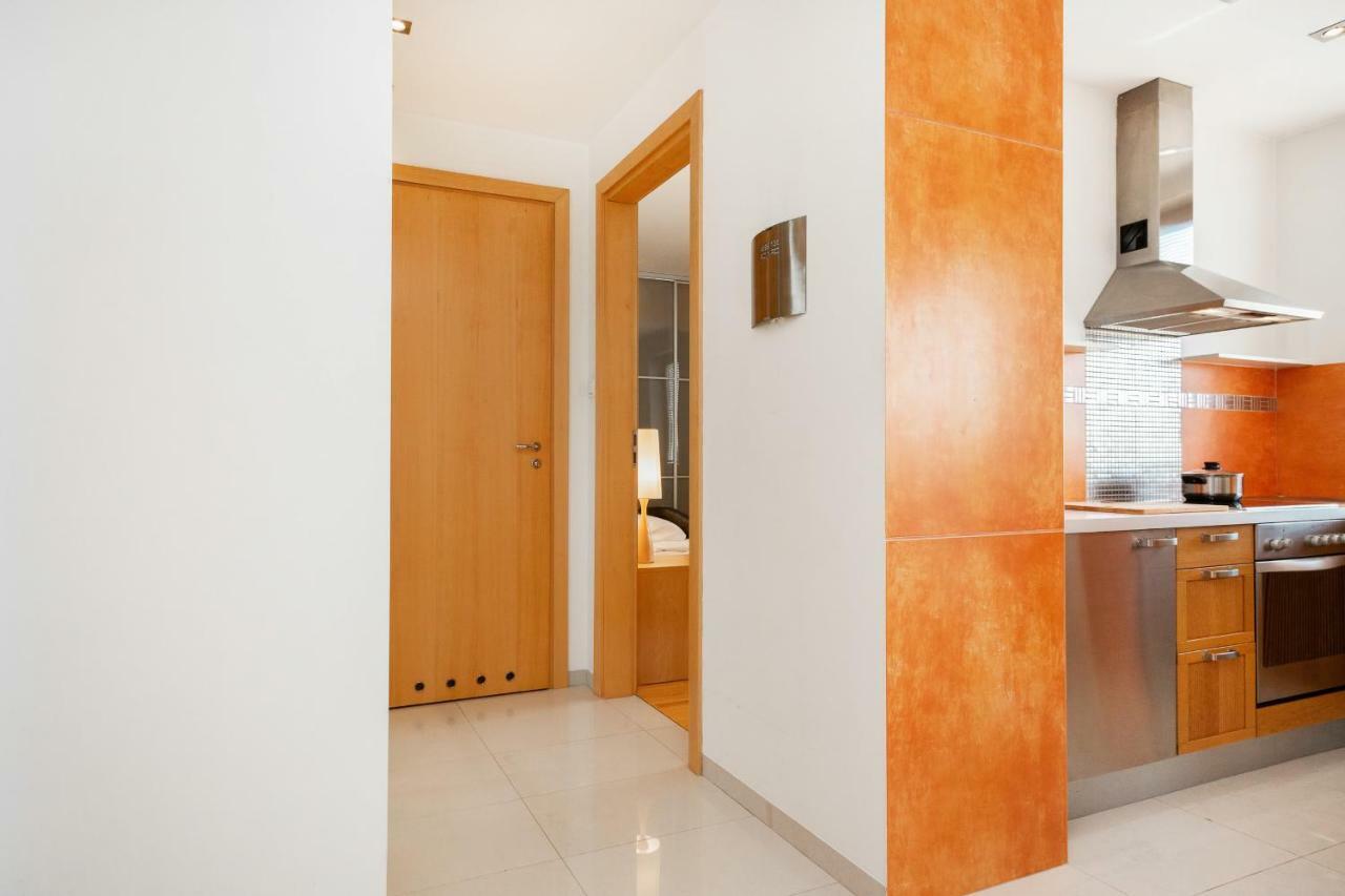 Apartment Wilanowska By Renters *