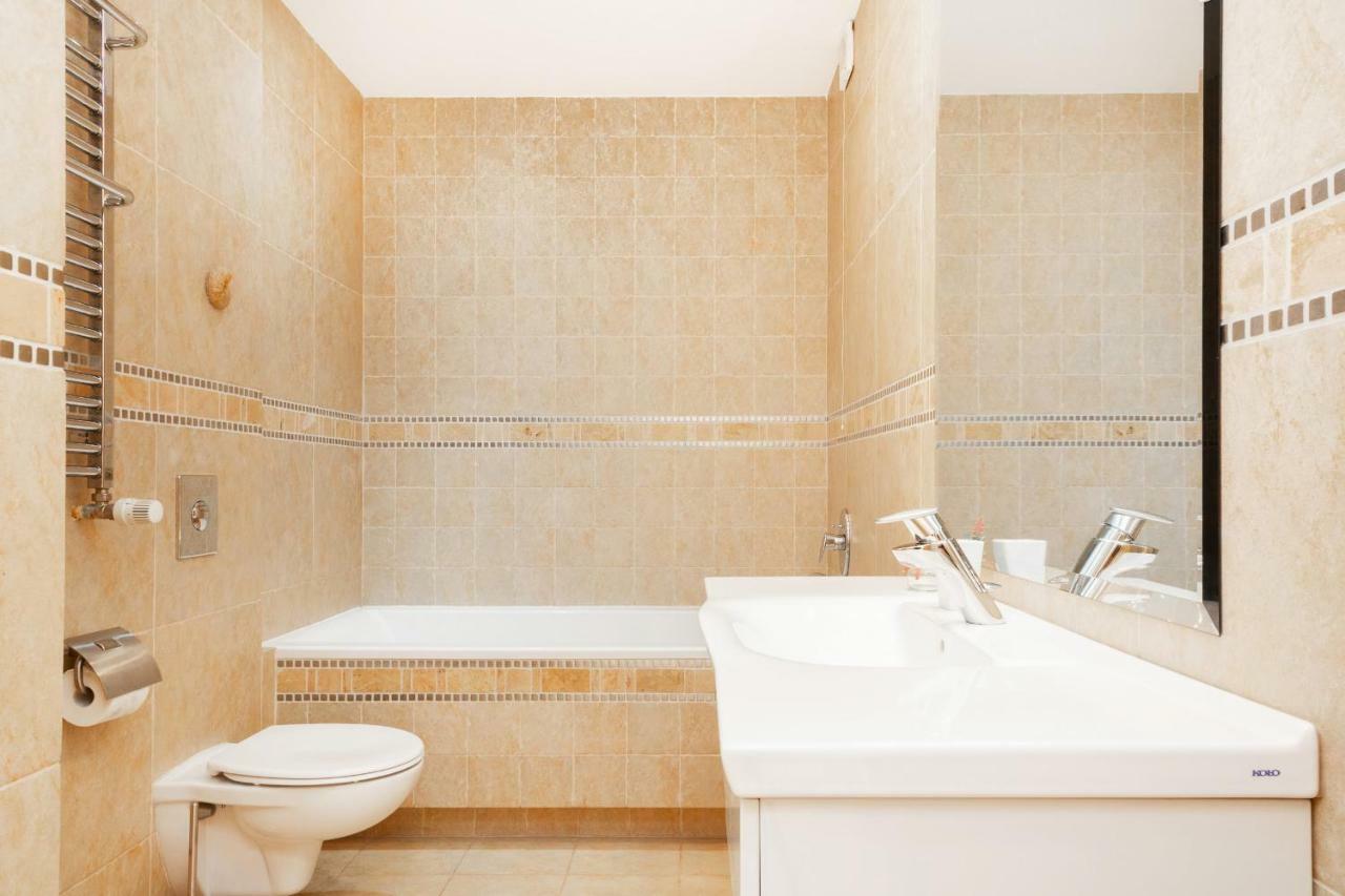 Wilanowska By Renters * Warsaw