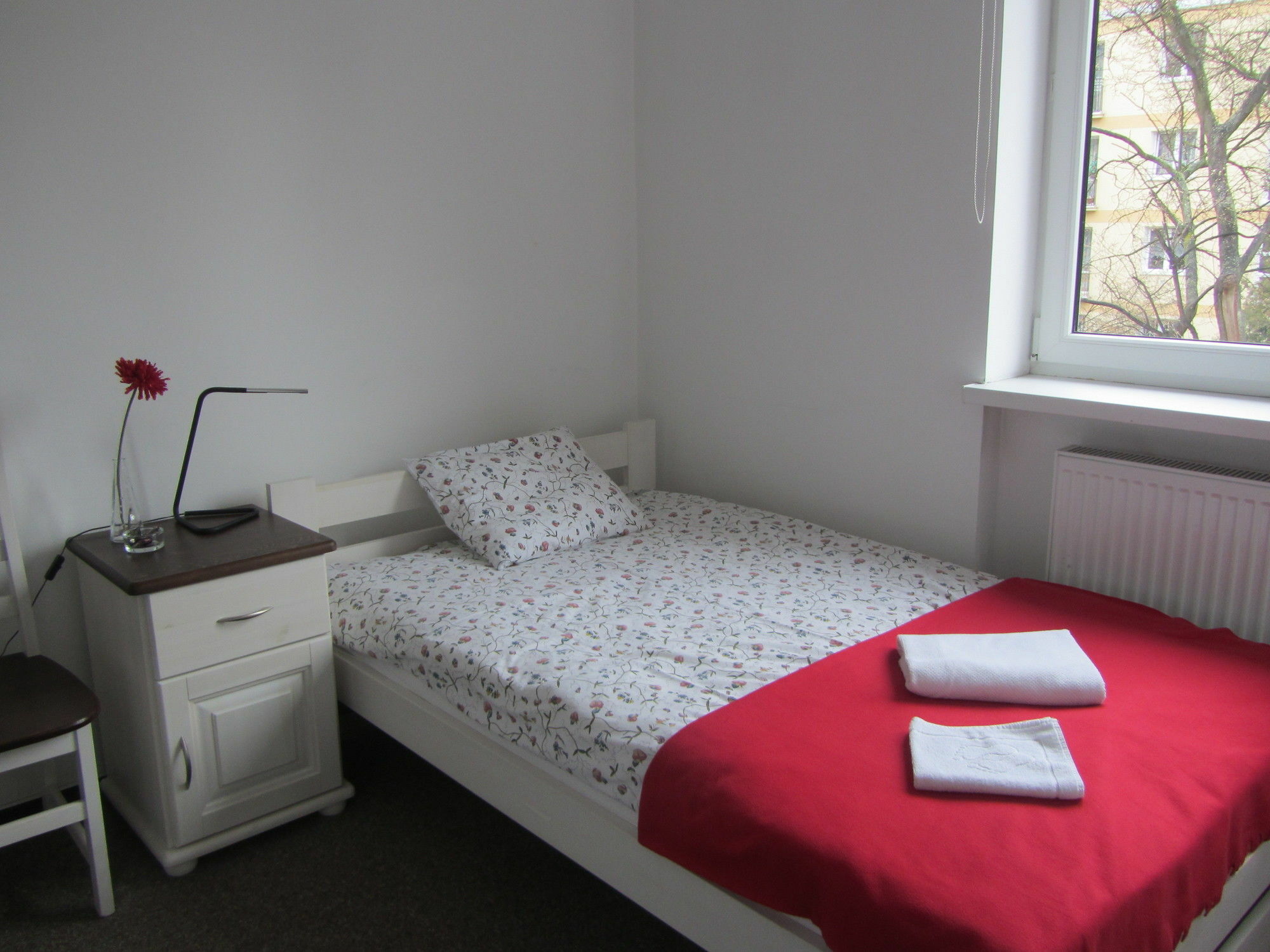 Ll20 Hostel *