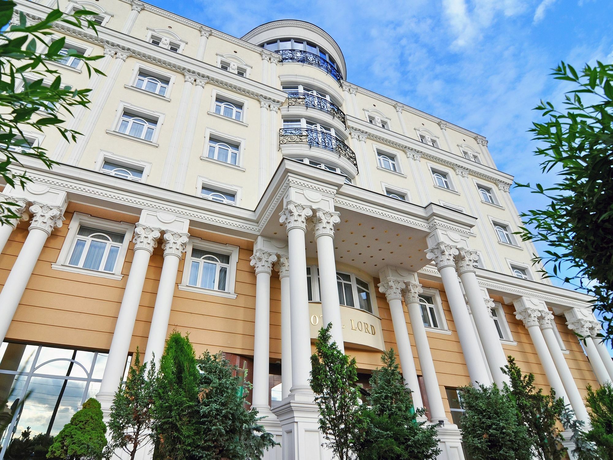 Lord - Airport Hotel Warsaw