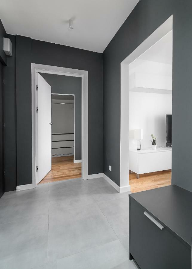Apartament Metro Centrum Light *