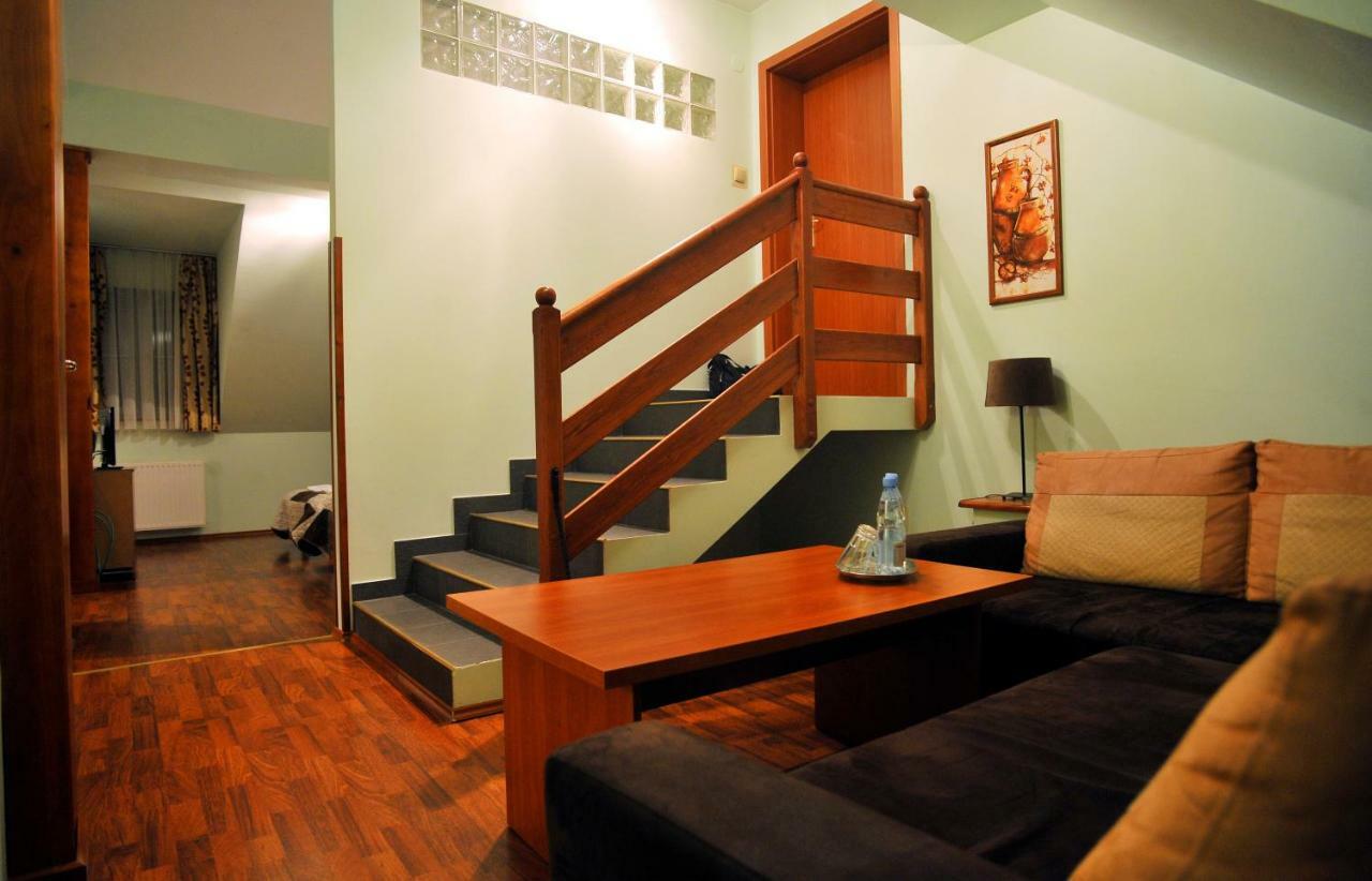 Zlote Deby Hotel