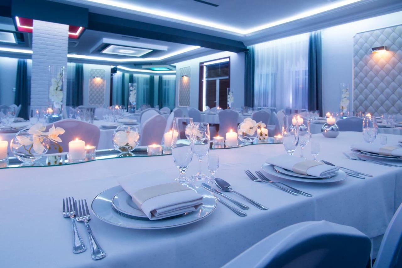 Zlote Deby Hotel