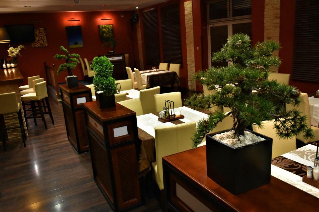 Zlote Deby Hotel 3*