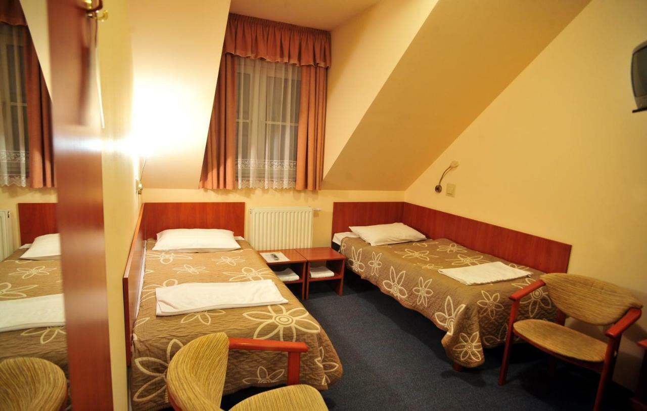 Hotel Zlote Deby