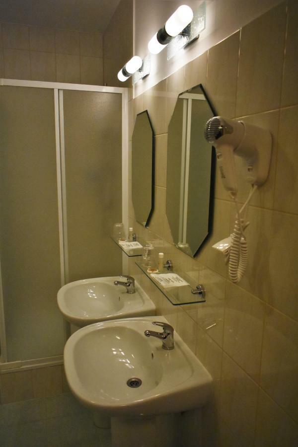 Zlote Deby Hotel Warsaw