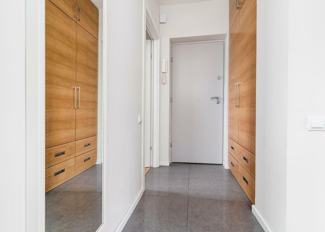 Teatr Wielki 2-bedroom Apartment *