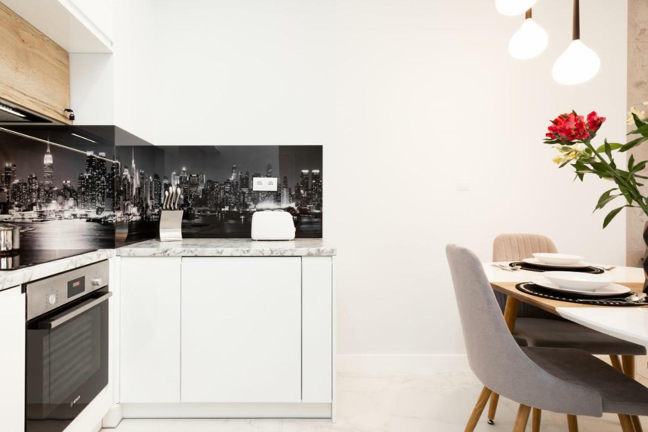 Dzielna By Renters Apartment Warsaw