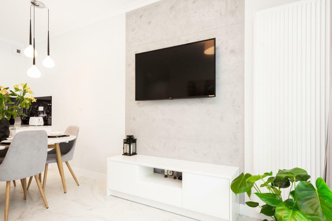 Apartment Dzielna By Renters